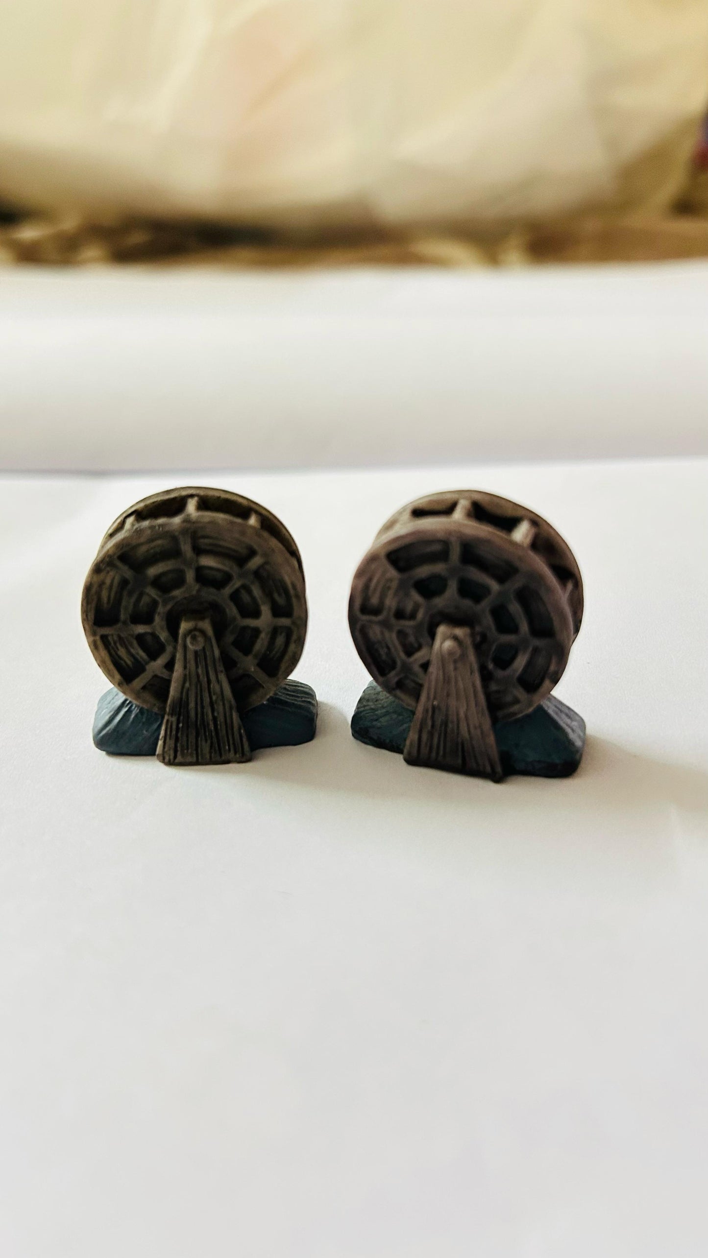 Miniature Water Wheel – Tiny Rustic Charm (Set of 2)